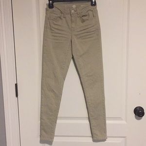 Junior Khaki pants